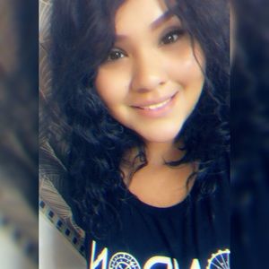 Meet your Posher, Paulina